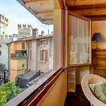 Desenzanoloft Official Partner Homes & By Marriott Bonvoy - Penthouse Never Say Never Castle View * Σιρμιόνε