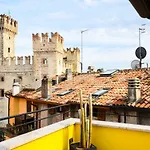 Desenzanoloft Official Partner Homes & By Marriott Bonvoy - Penthouse Never Say Never Castle View *