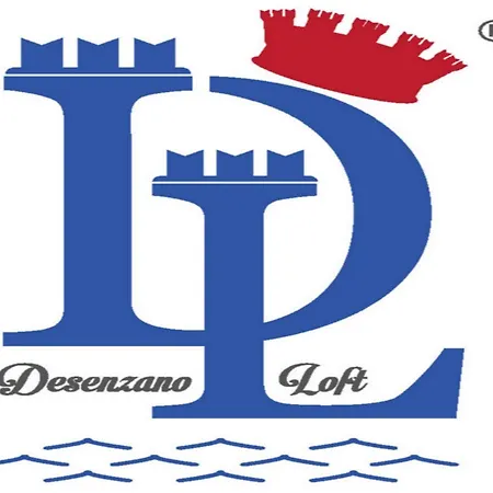Desenzanoloft Official Partner Homes & By Marriott Bonvoy - Penthouse Never Say Never Castle View Apartment *