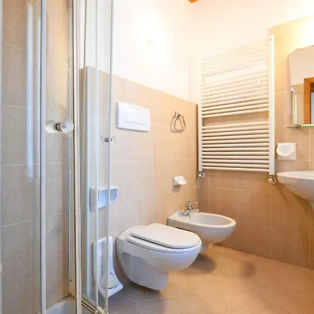 Desenzanoloft Official Partner Homes & By Marriott Bonvoy - Penthouse Never Say Never Castle View *